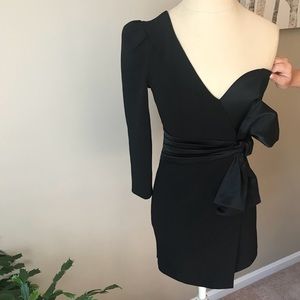 one shoulder dress